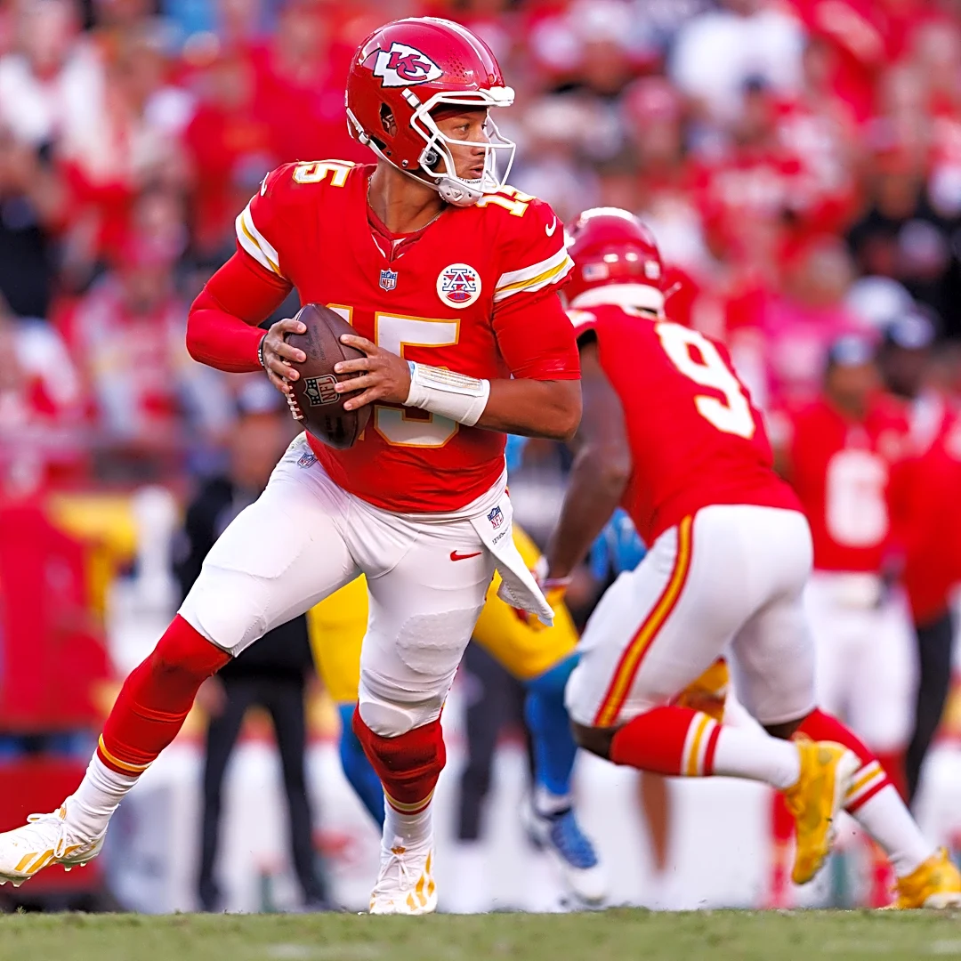 Patrick Mahomes has taken to the Chiefs’ under-center offense
