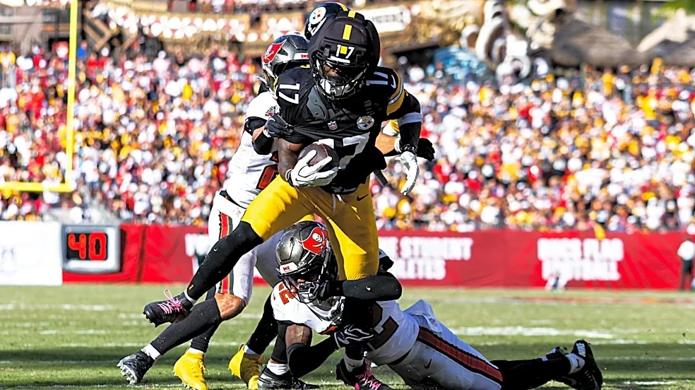 Steelers fans can vote for rookie Germie Bernard as FedEx Air & Ground player of the week