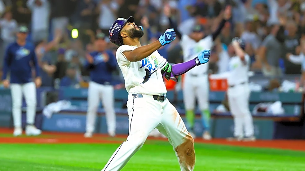 Cubs BCB After Dark: Which side are you on?