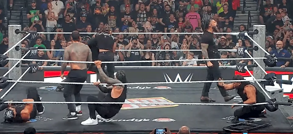 Raw recap & reactions (Oct. 19, 2026): Roman Reigns’ very busy night