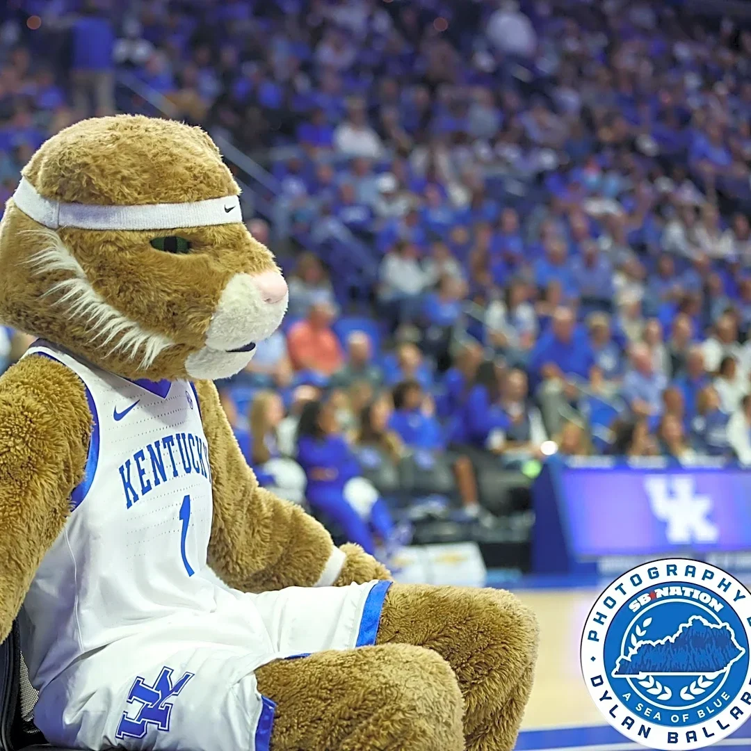 Kentucky Wildcats in the College Basketball Rankings Roundup and Tuesday news