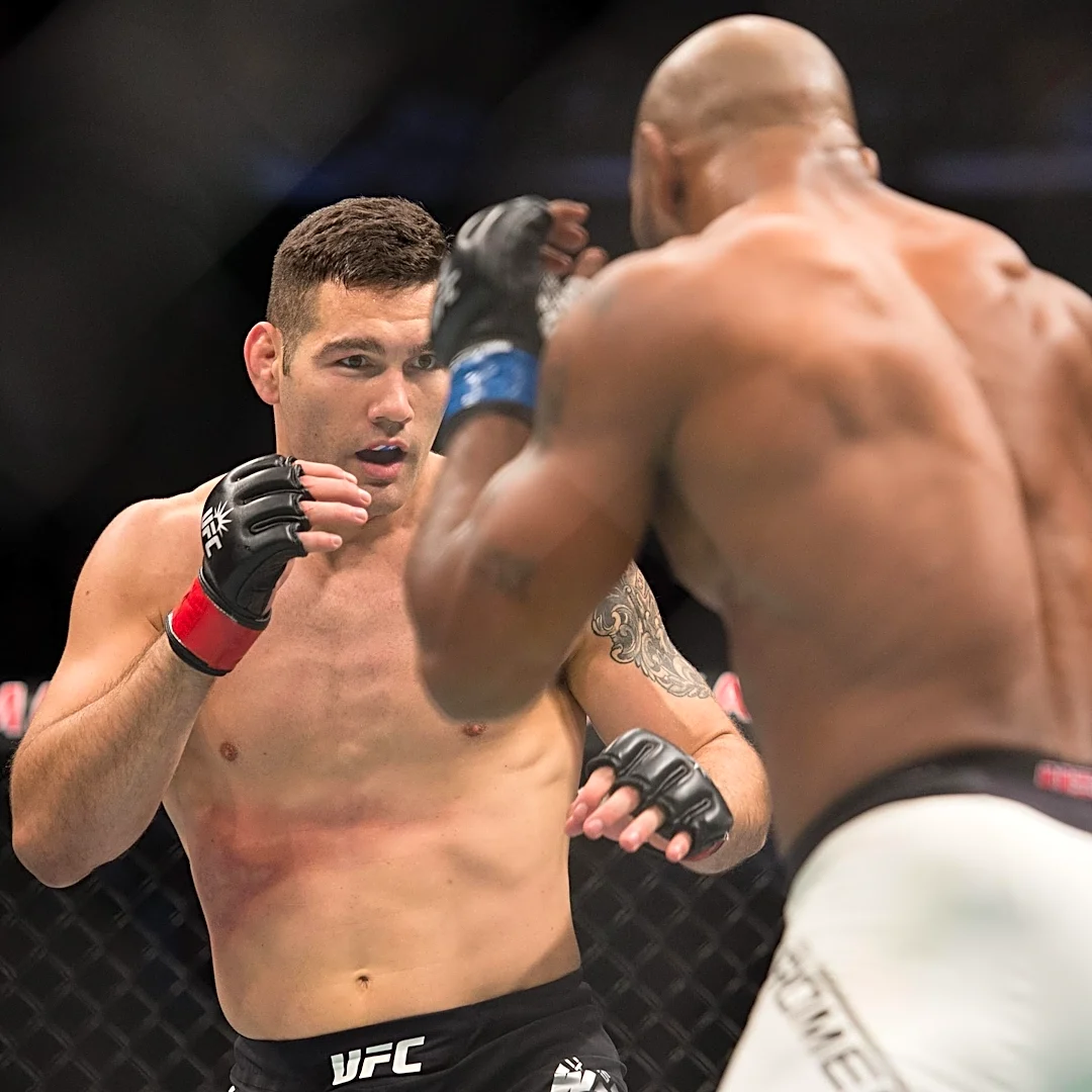 Morning Report | Chris Weidman, Dustin Poirier recall opponents’ dramatic change from weigh-in to fight night: ‘Who the f*ck is this guy?’