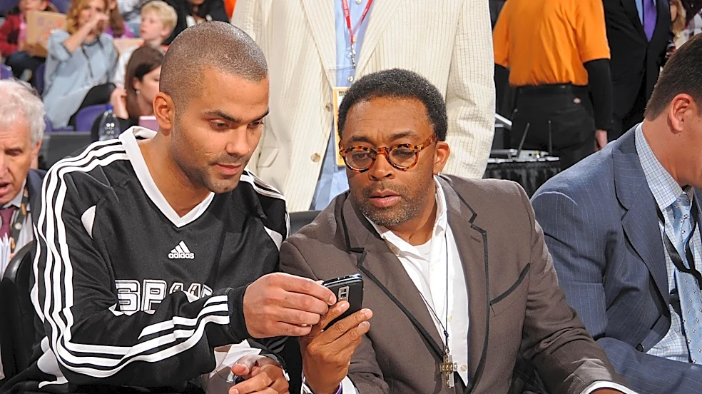 Join us for the 2026-27 Spurs season on the SB Nation app