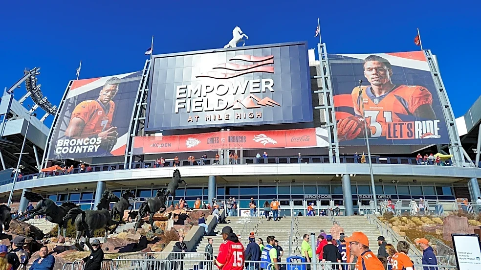 Denver’s best things to do, see, and eat before heading to a Broncos game