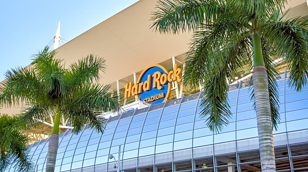 Miami’s best things to do, see, and eat before heading to a Dolphins game