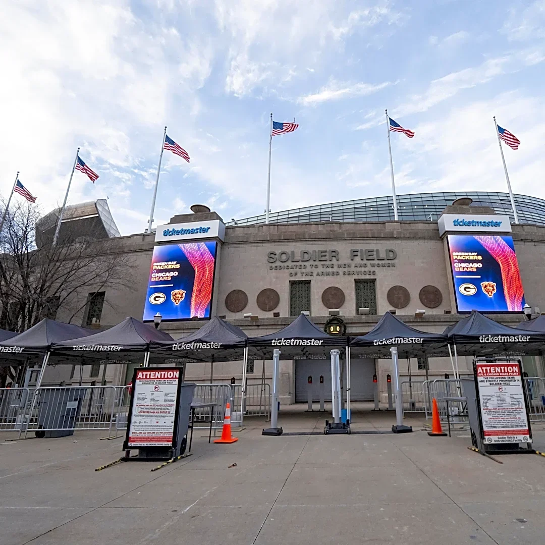 Chicago’s best things to do, see, and eat before heading to a Bears game