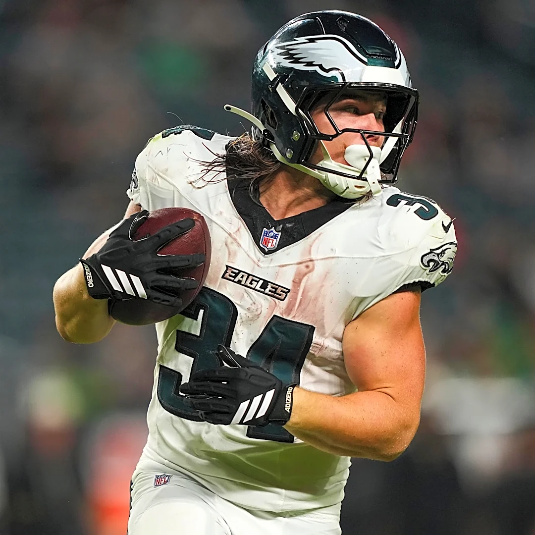 Eagles roster moves include 4 running back transactions