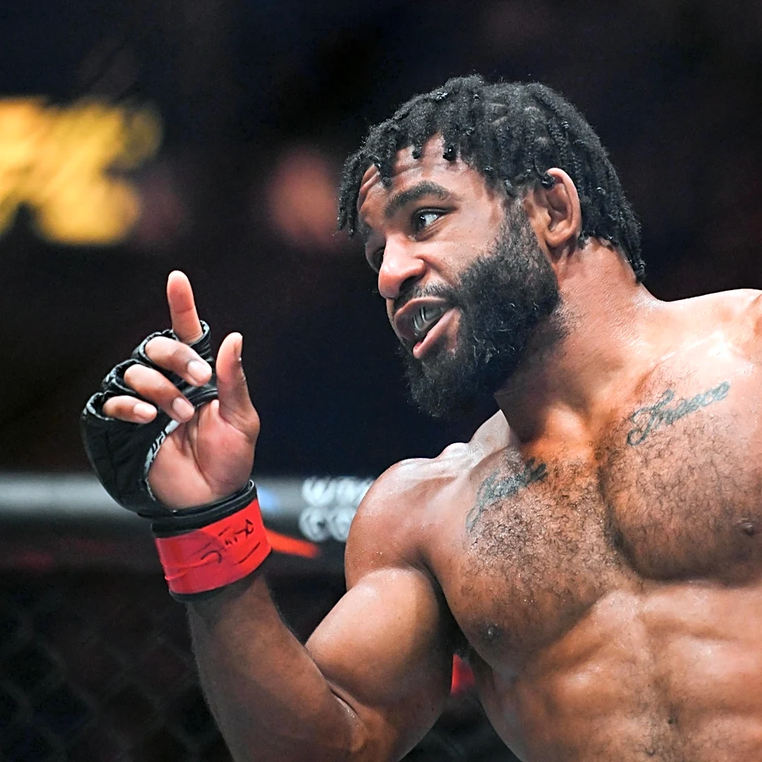 Undefeated Welterweight prospect steps in for UFC Halloween co-main event