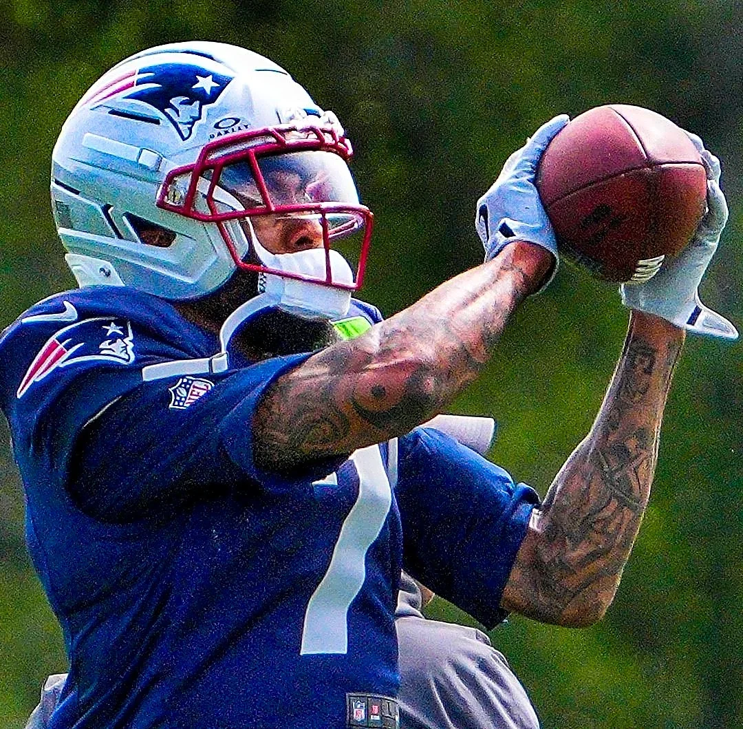 Patriots vs. Bears Tuesday injury report: Carlton Davis III returns, leaving three non-participants