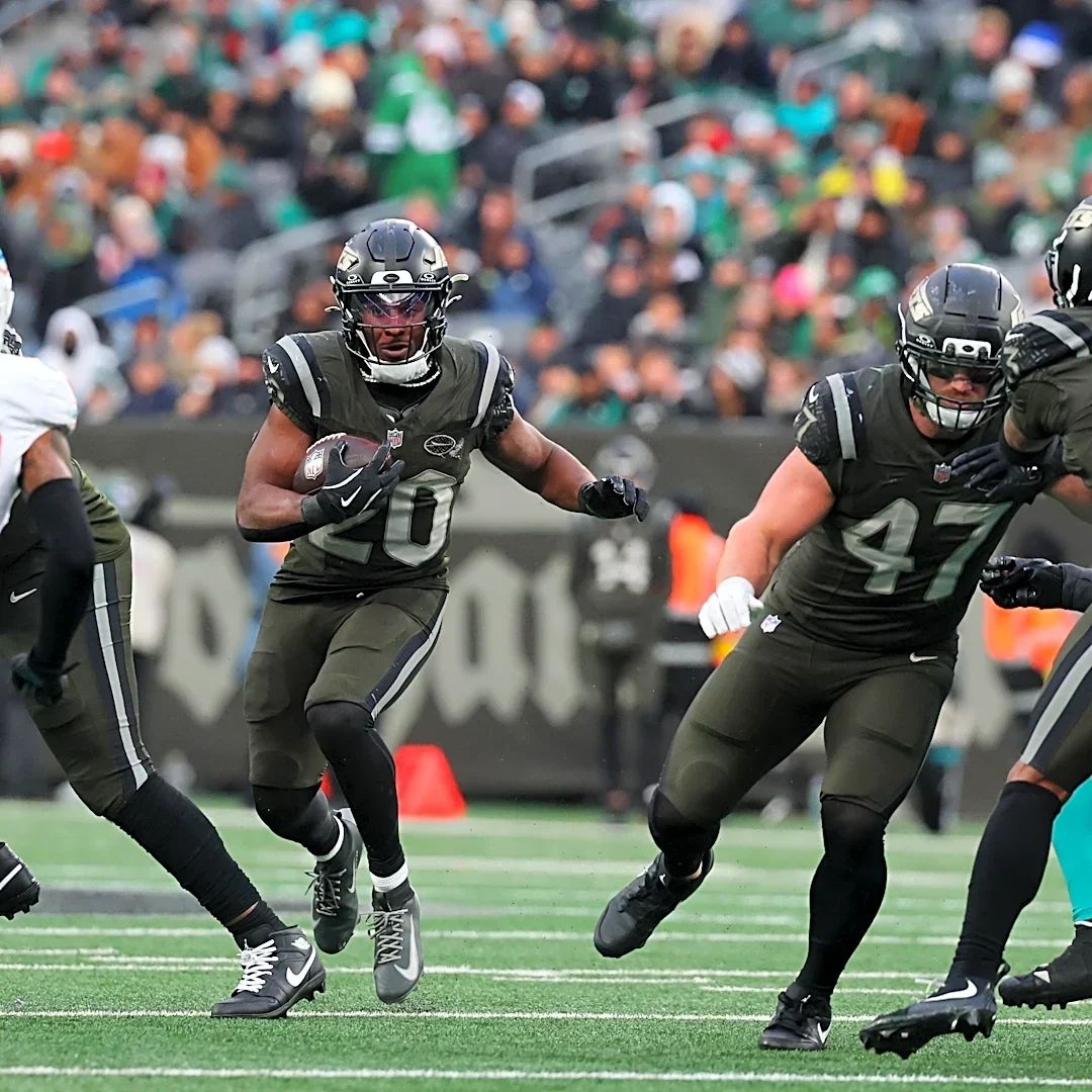 New York Jets News: Breece Hall Hints at Comeback Before Dolphins Contest
