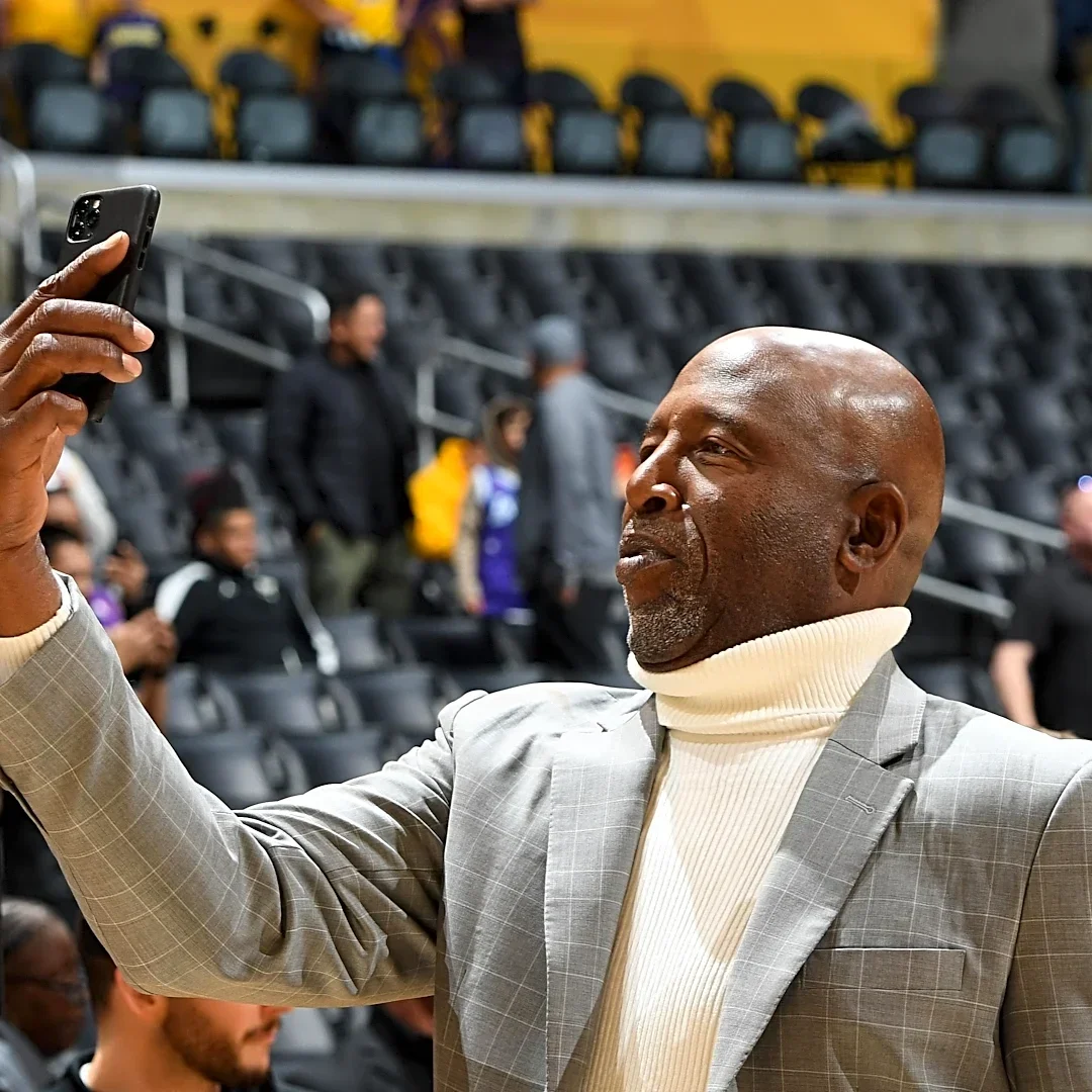 Join us for the 2026-27 Lakers season on the SB Nation app