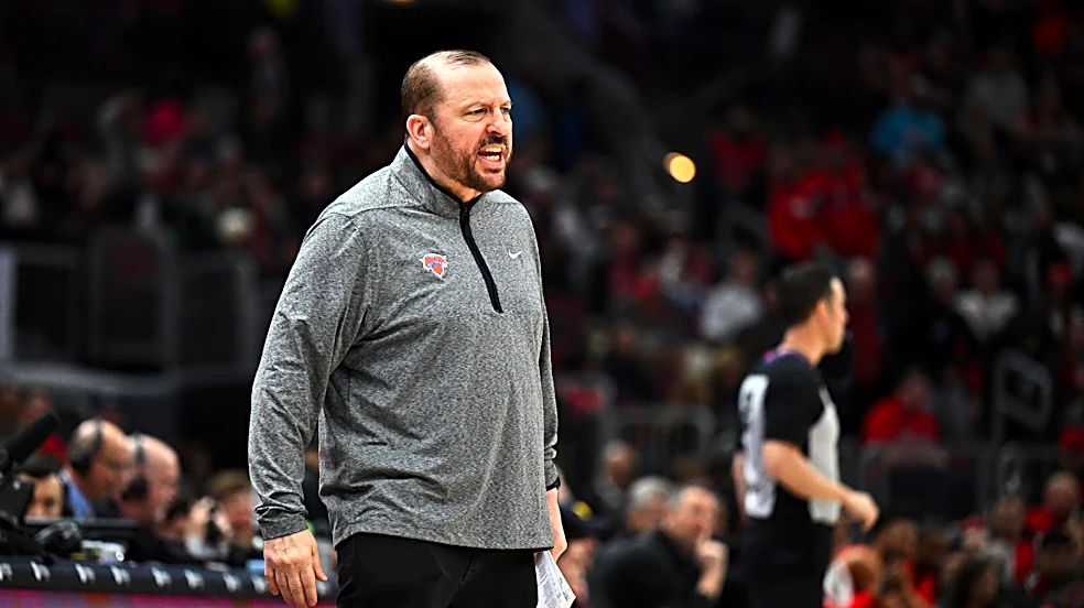 Former Bulls, Knicks head coach visits Cavs’ practice