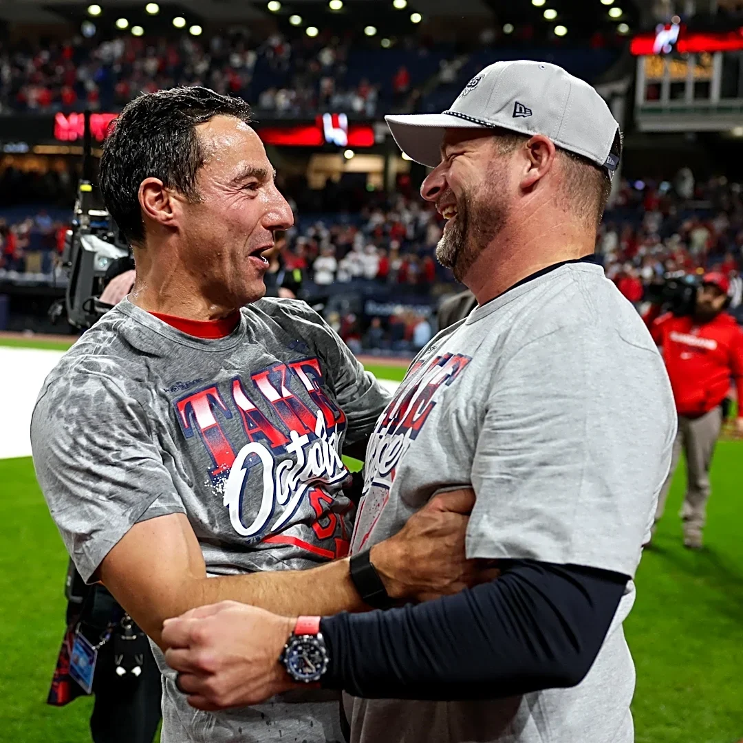 Are the Guardians Going to Trade Stephen Vogt?