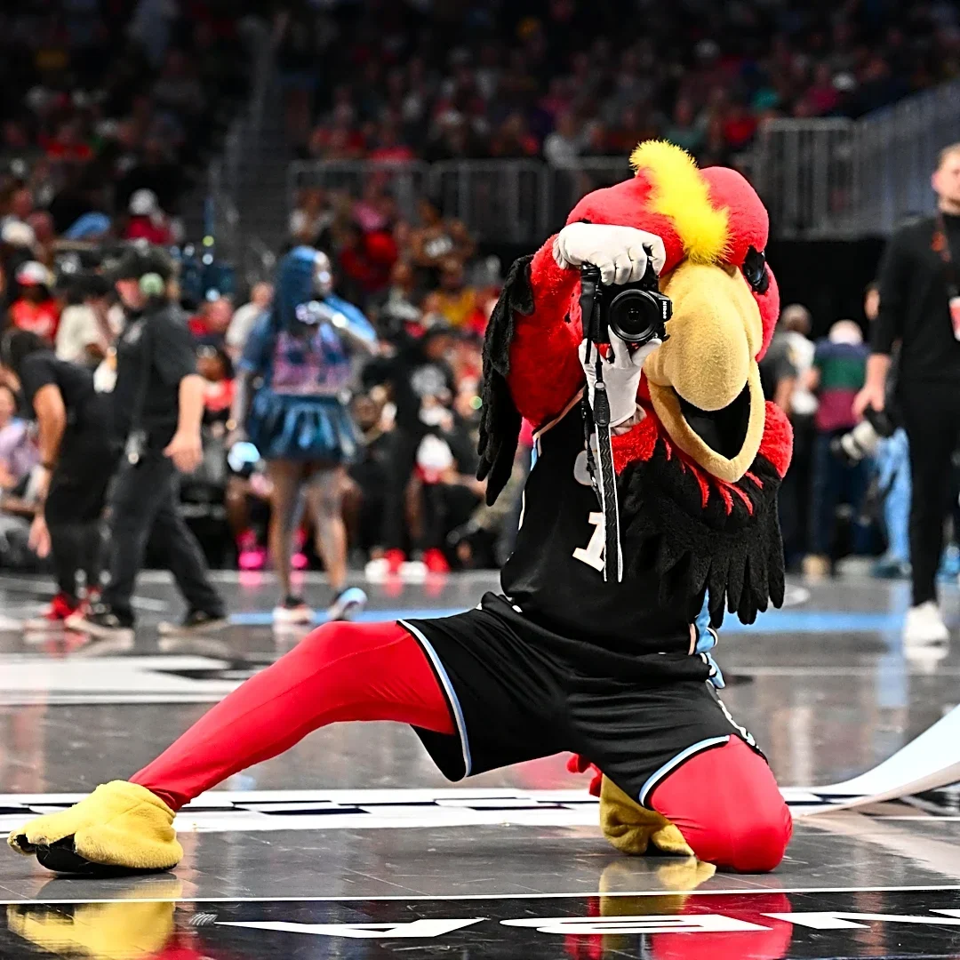 Hawks at Magic, Valkyries at Dream: start times, TV, streaming, radio, combined thread