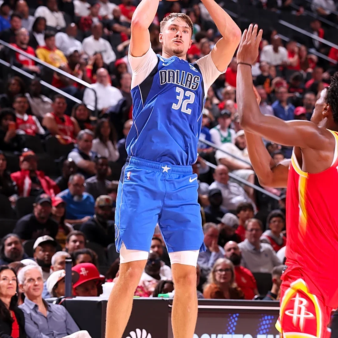 Mavericks vs. Rockets Recap: Dallas gets pummeled at Houston in season opener, 128-110