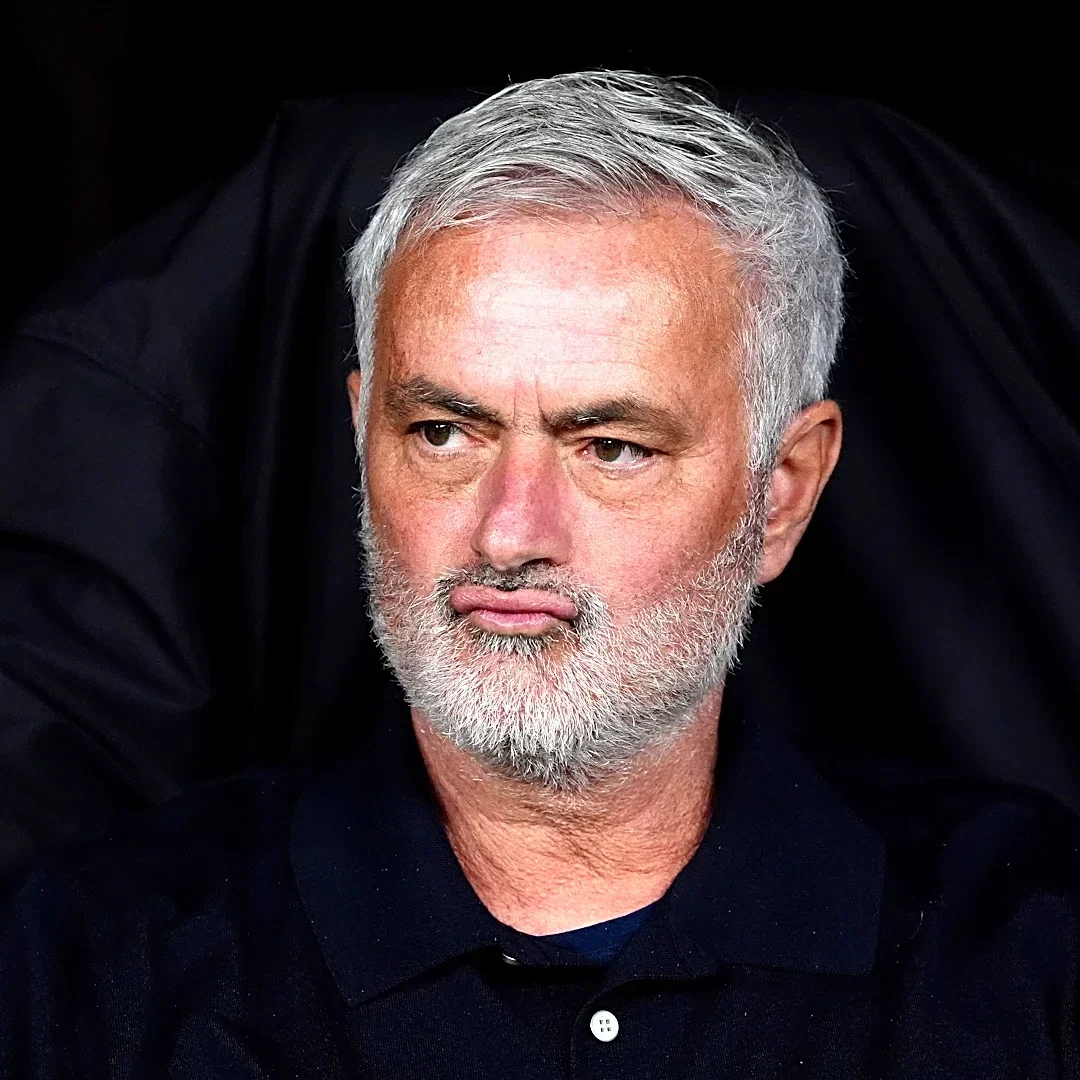 ‘An elbow is always a red’ – Barcelona hit back at Jose Mourinho & Real Madrid ahead of El Clasico