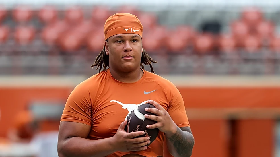 Longhorns Daily News: Texas’ Hero Kanu is a semifinalist for the Jason Witten Collegiate Man of the Year Award