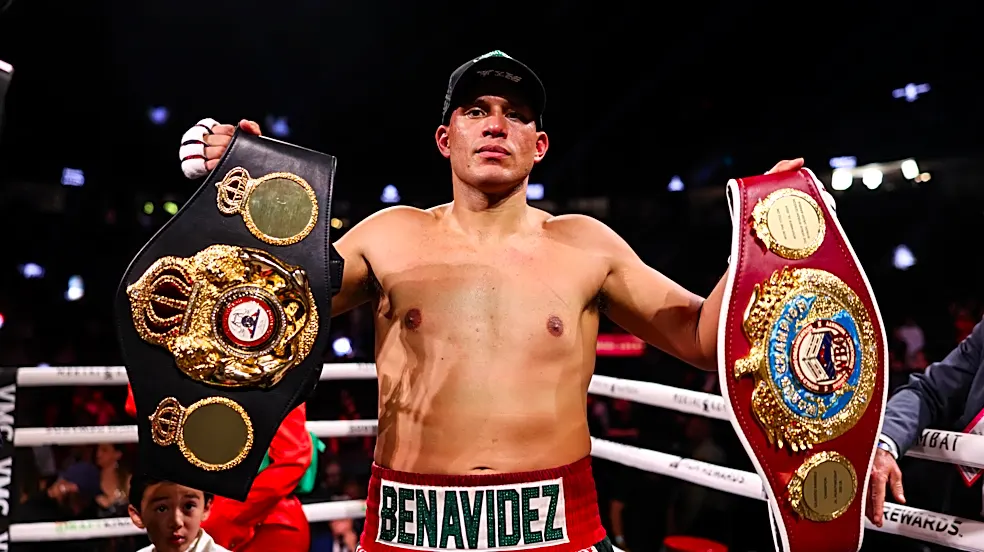 David Benavidez vs Michal Cieslak unification official for December 5th