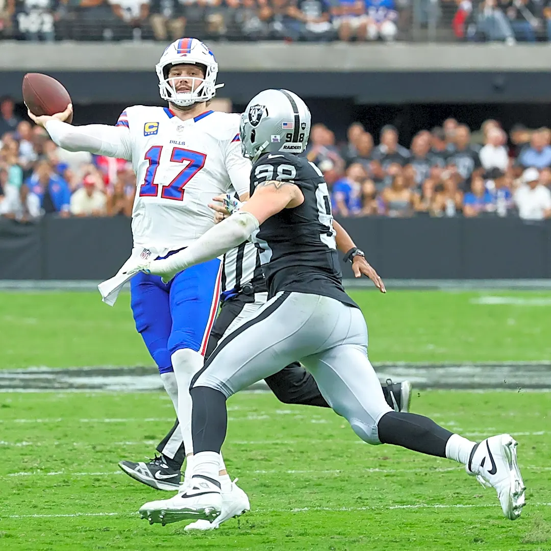Raiders continue to manage Maxx Crosby snap counts