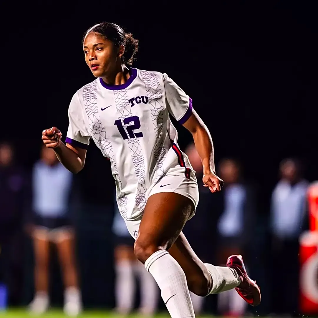 Soccer: Olivia Geller notches 4 saves, TCU falls to No. 13 Baylor