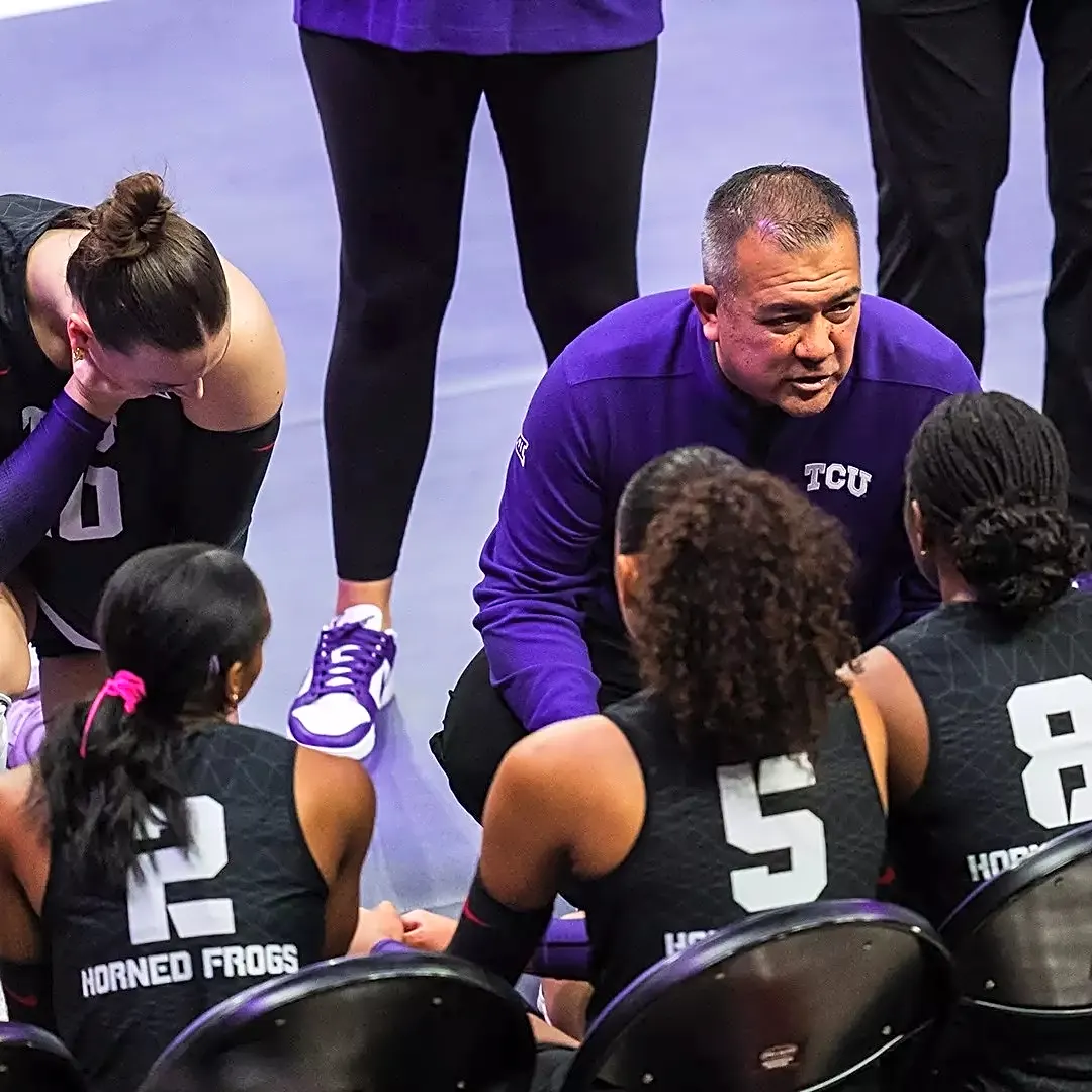 Volleyball: No. 10 TCU starts strong, fades in loss to Baylor