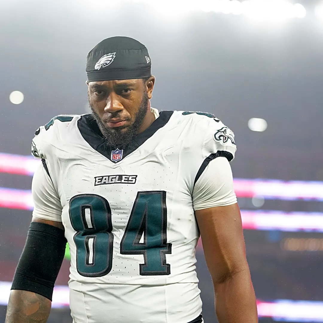 Eagles reportedly waive E.J. Jenkins