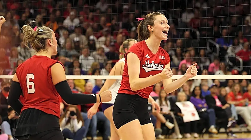 Nebraska vs UCLA VOLLEYBALL! – Game Thread!
