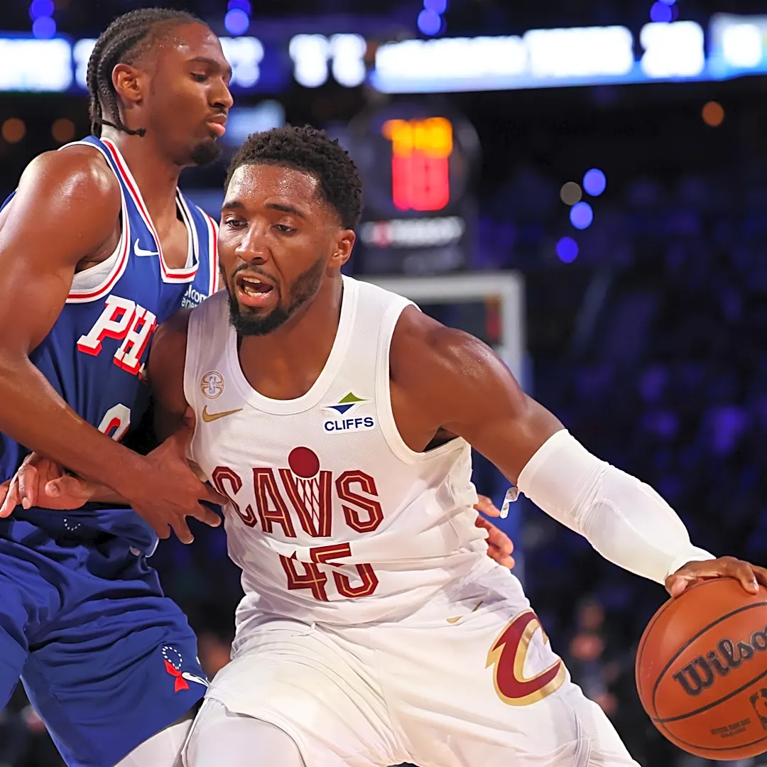 Cavs forfeit 29-point lead, fall to Sixers 114-106