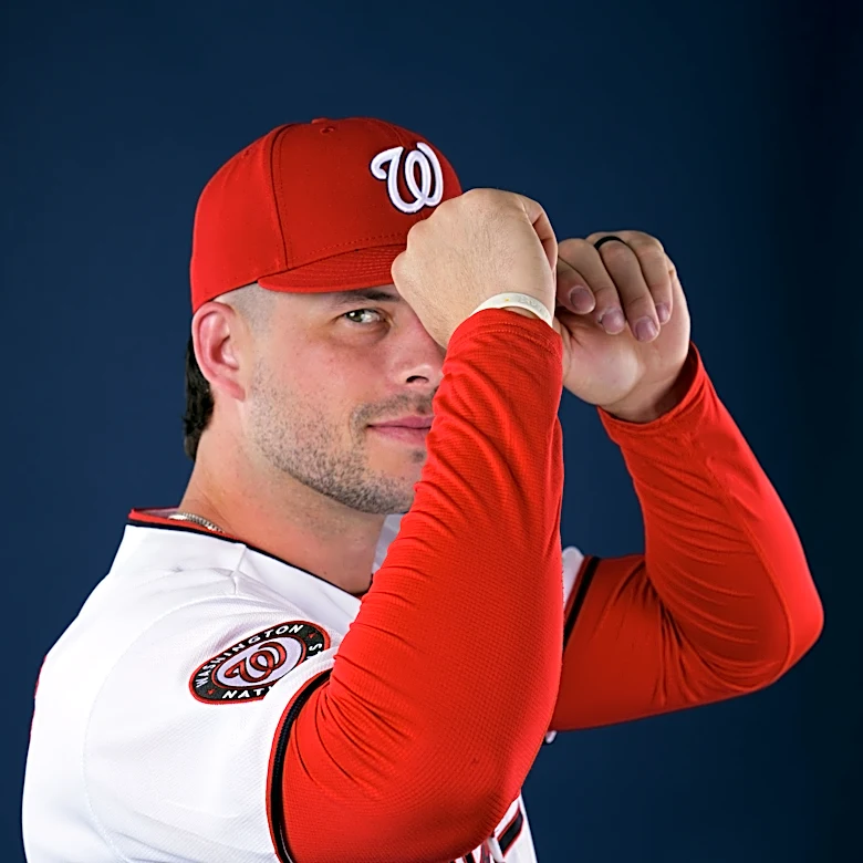 Red Sox sign minor league free agent catcher Riley Adams