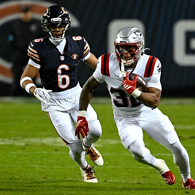 Patriots running game fails to deliver against Bears