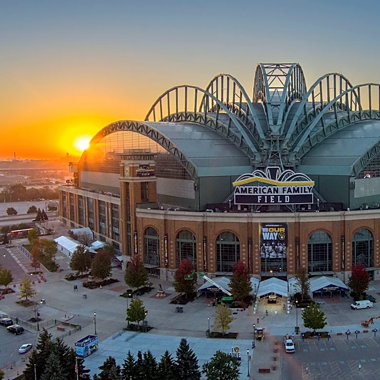 2026 World Series Game 1: Rays at Brewers, 7 p.m. CT