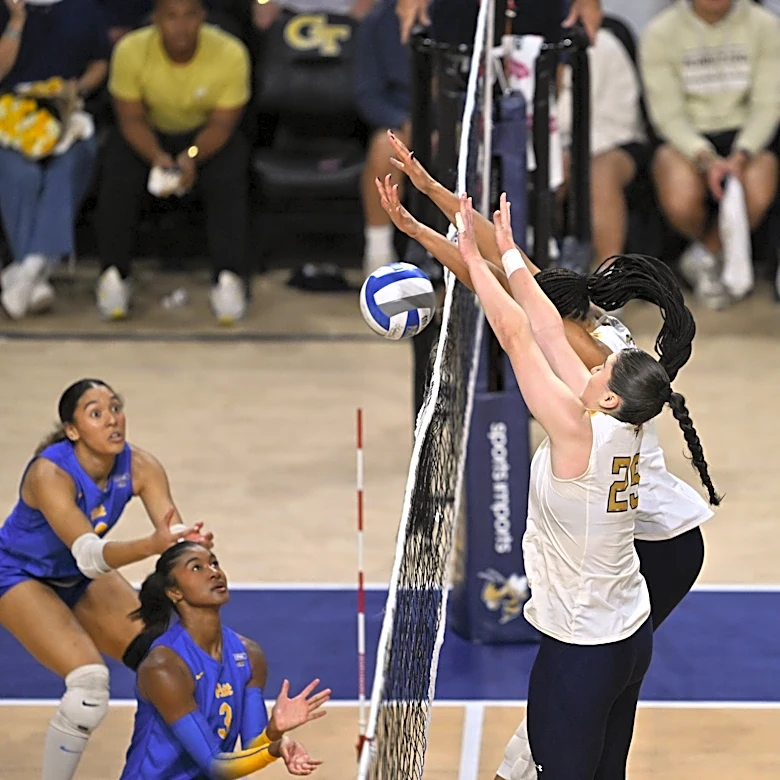 GT Volleyball swept 3-0 by #2 Pitt