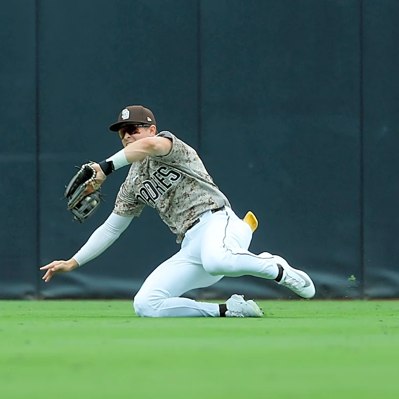 A Glove-First Outfielder
