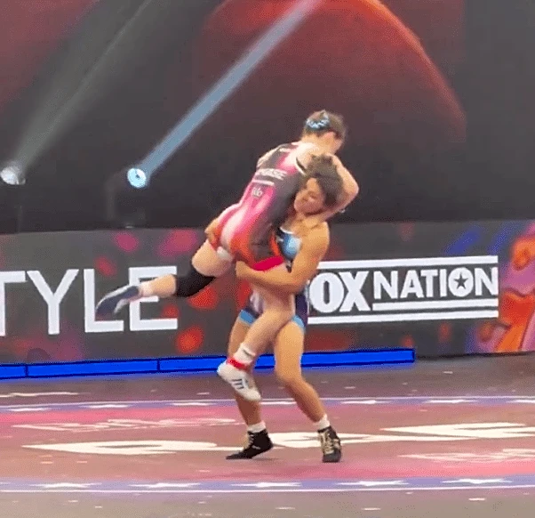 Highlights! Bella Mir delivers massive slam in RAF return, wins via 10-0 tech fall | RAF 14