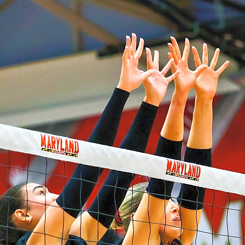 Maryland volleyball falls to Illinois in five sets