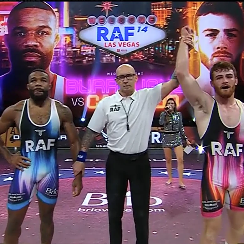 Highlights! Huge underdog Michael Caliendo upsets Jordan Burroughs at RAF 14