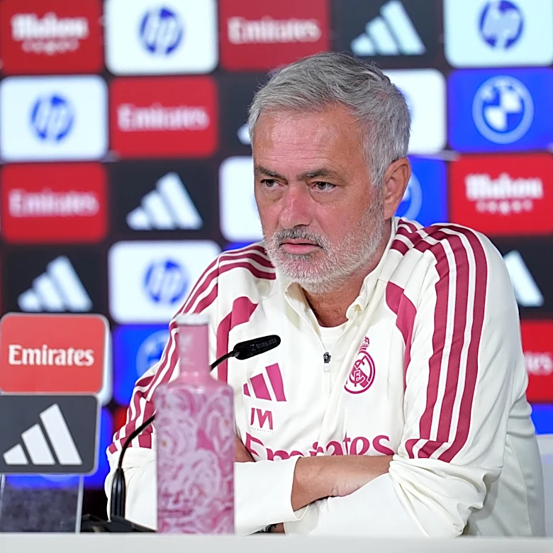 Mourinho: “Fermín is tired of referee talk? We’re tired of other things and they keep happening”