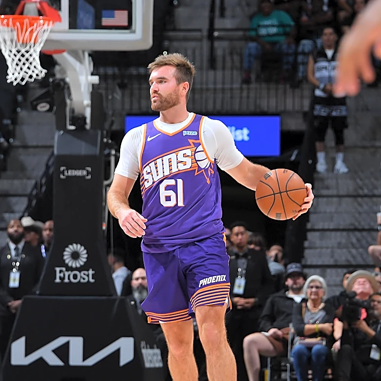 How experience is reshaping the Suns’ two-way contract strategy