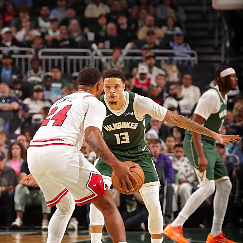 Bucks vs. Bulls Player Grades: Ryan Rollins’ early-season struggles persist in regrettable loss