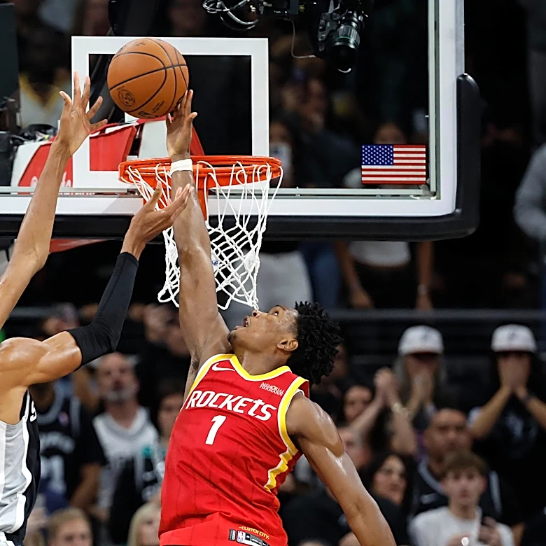 Rockets Fly To Atlanta To Face Soaring Hawks