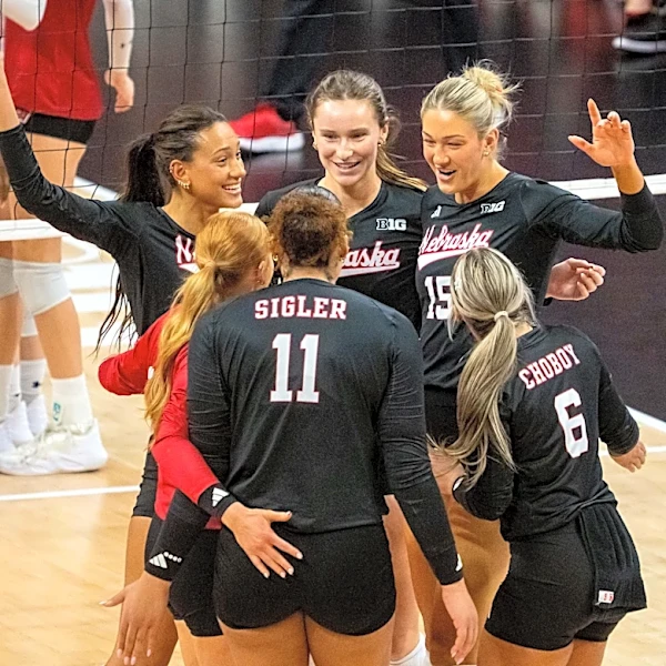 #1 Nebraska Dominates in Sweep of USC