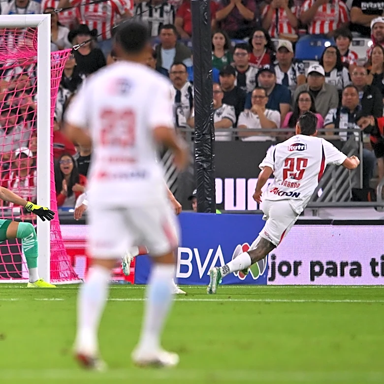Chivas once again defeats Monterrey in Estadio BBVA
