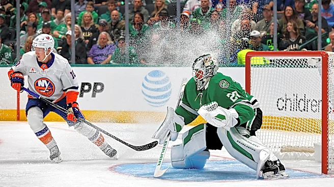 Islanders Gameday News: Starting in Dallas; Hellebuyck moves next door