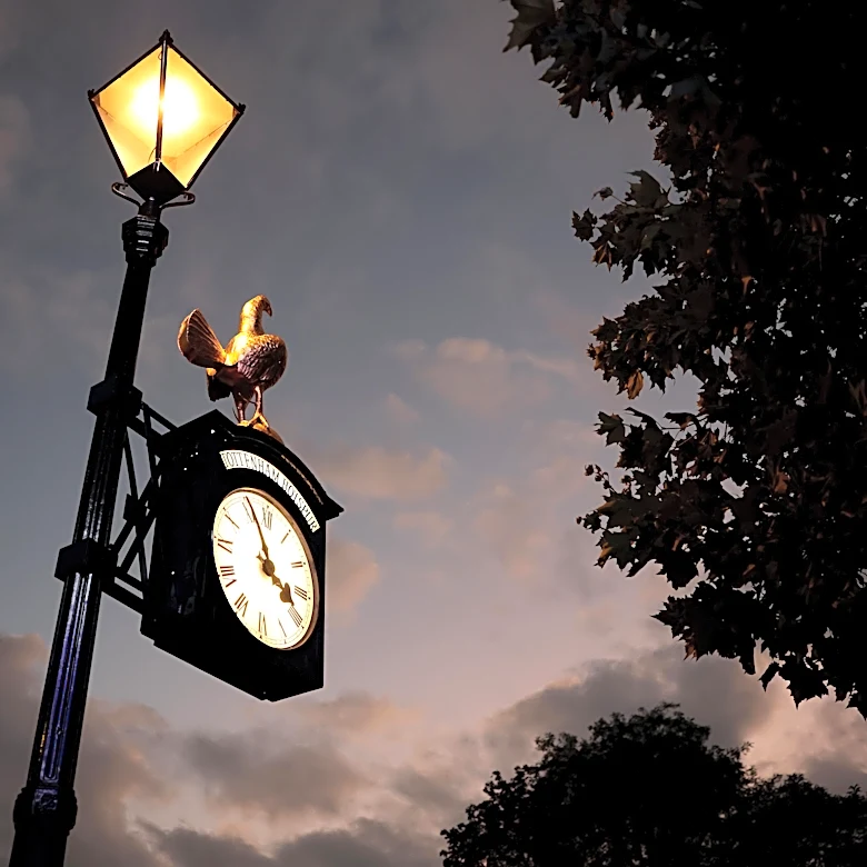 Sunday clock change open thread