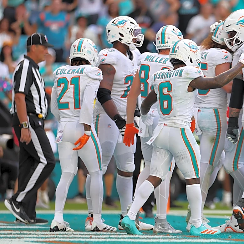 Dolphins fan confidence holds steady, but expect more from Malik Willis after bye