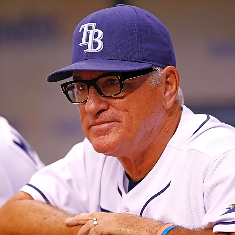 Joe Maddon to throw out World Series Game Three first pitch