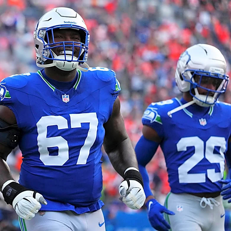 Seahawks injury updates: Charles Cross to miss time with high ankle sprain
