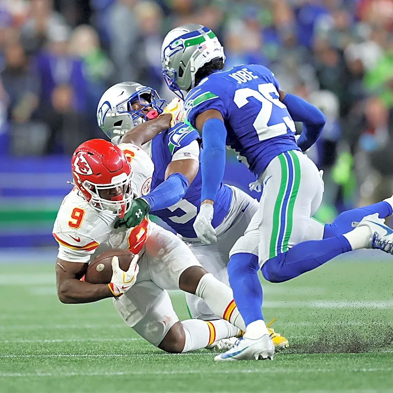 Snap Reactions: All nickel, no base as Seahawks stymie Chiefs