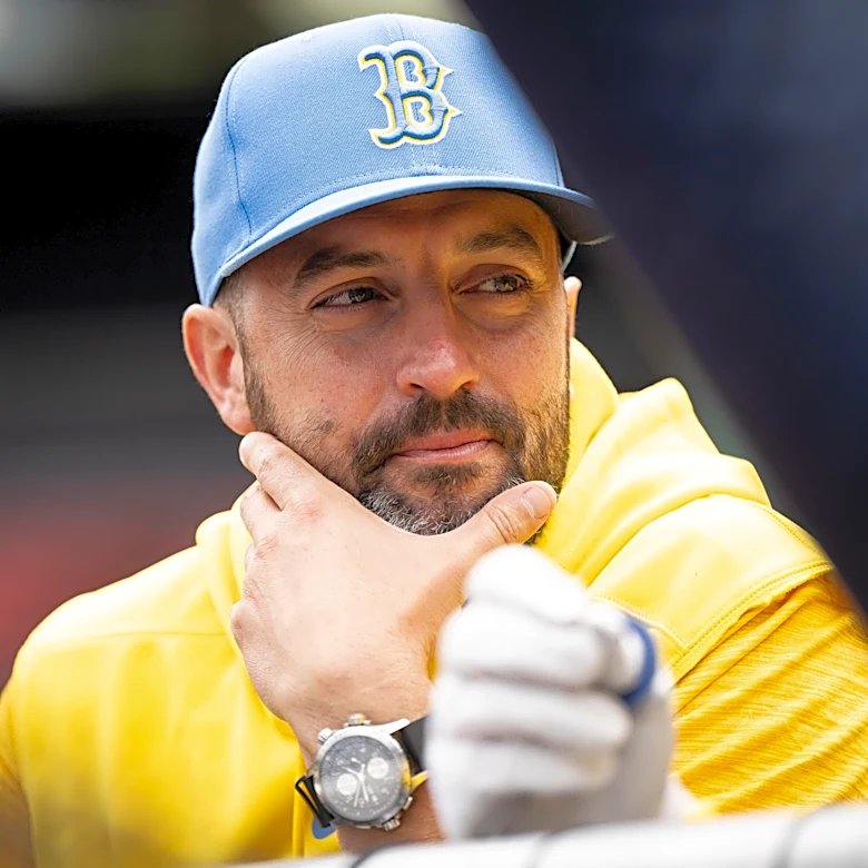 Phillies hire Peter Fatse as Hitting Coach