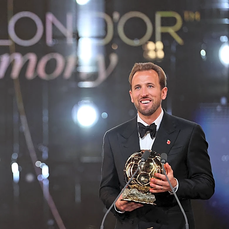 Harry Kane reacts to winning the 2026 Ballon d’Or